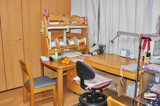 勉強机の処分や捨てるための7つの方法を徹底解説。
