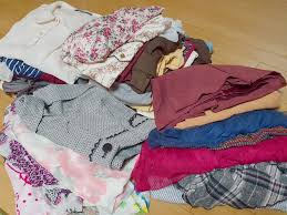 遺品整理で衣類を分類する前に知っておきたいことは？