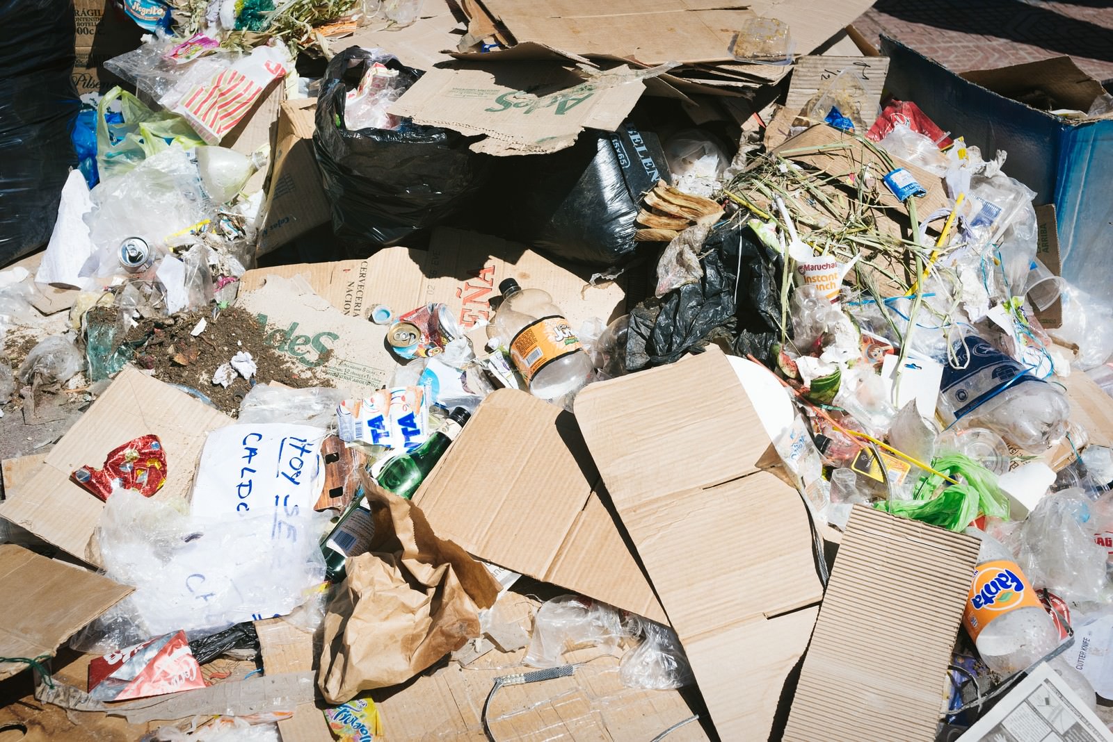 49日法要前に、故人の遺品整理をすることは問題ない？
