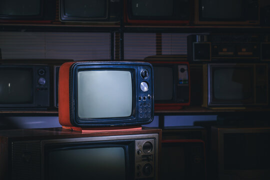 ブラウン管テレビはどう捨てる？