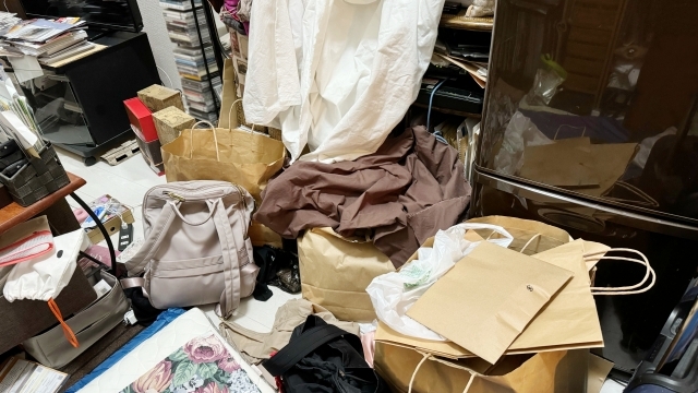 遺品整理が大変な理由！つらいからこそ専門業者に依頼！